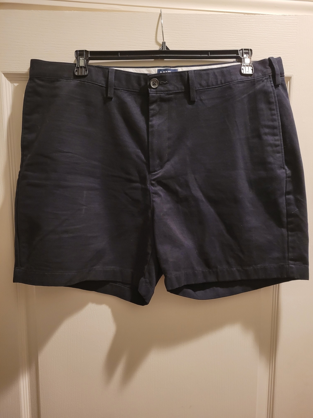 Lands' End Black Traditional Fit Flat Front Chino Shorts 40